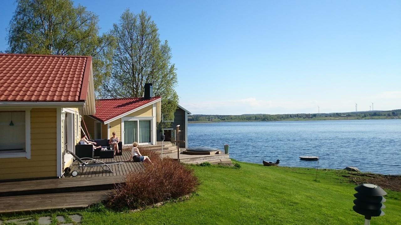 Korpikylä Nivagardenヴィラ エクステリア 写真