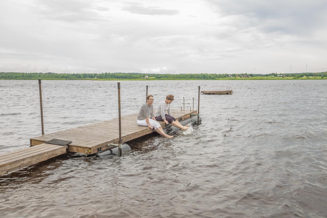 Korpikylä Nivagardenヴィラ エクステリア 写真